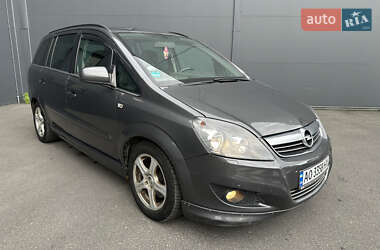 Минивэн Opel Zafira 2009 в Киеве