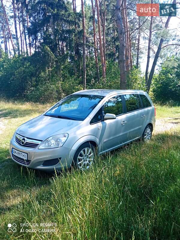 Opel Zafira 2009