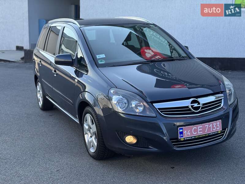 Мінівен Opel Zafira 2011 в Вінниці