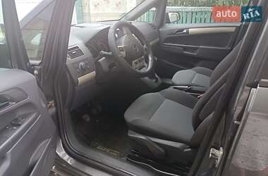 Минивэн Opel Zafira 2008 в 