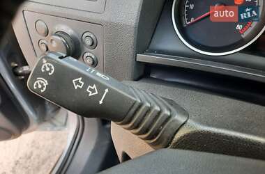 Мінівен Opel Zafira 2010 в 