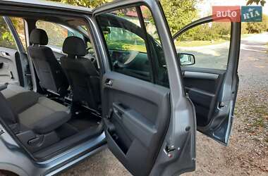 Мінівен Opel Zafira 2010 в 