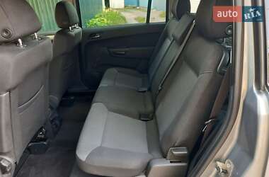 Мінівен Opel Zafira 2010 в 