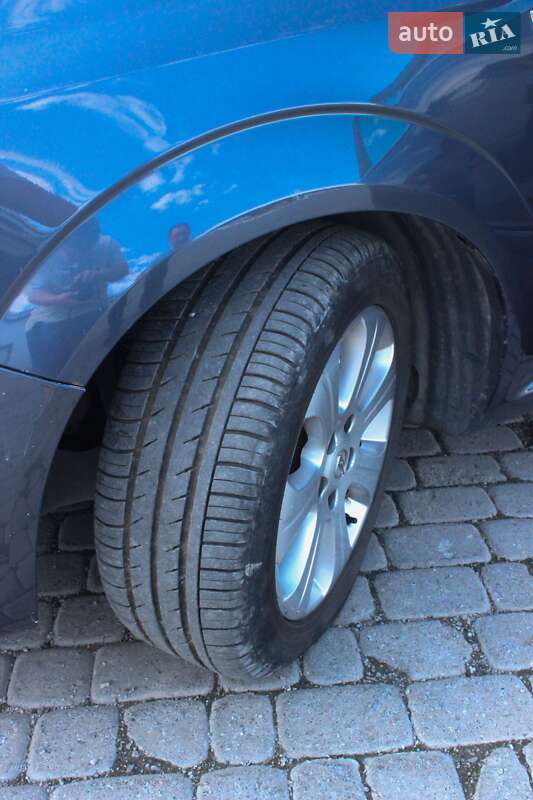 Минивэн Opel Zafira 2008 в Надворной
