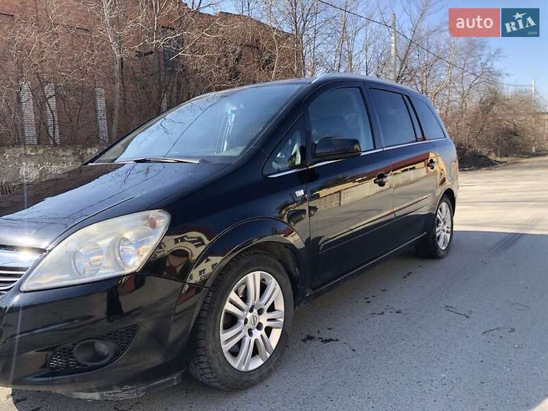 Мінівен Opel Zafira 2008 в Самборі