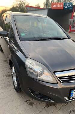 Минивэн Opel Zafira 2009 в 