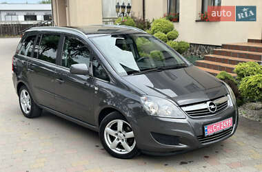 Мінівен Opel Zafira 2010 в 