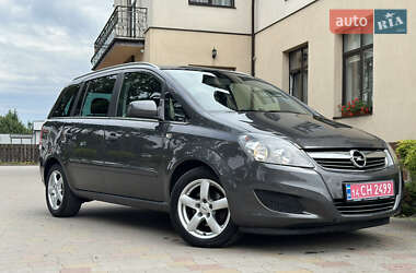 Мінівен Opel Zafira 2010 в 