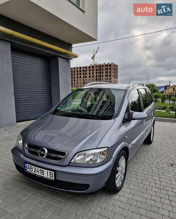 Минивэн Opel Zafira 2005 в Виннице