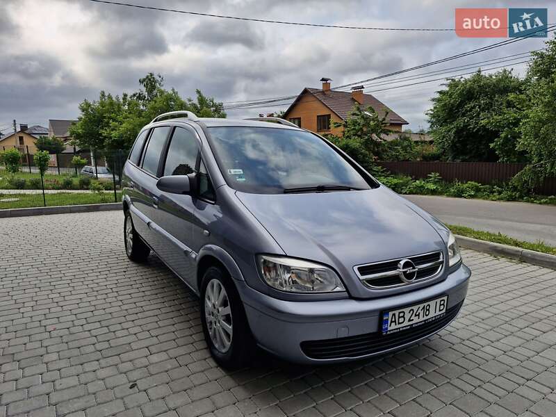 Минивэн Opel Zafira 2005 в Виннице