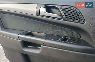Минивэн Opel Zafira 2007 в 