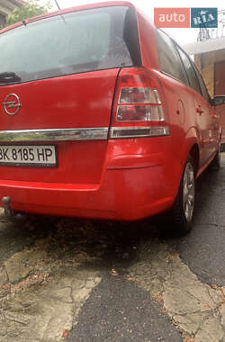 Минивэн Opel Zafira 2009 в 