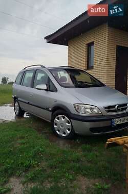 Минивэн Opel Zafira 2004 в Березному