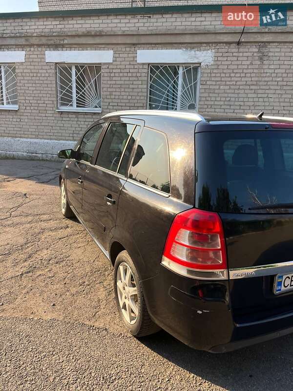 Минивэн Opel Zafira 2008 в Першотравенске