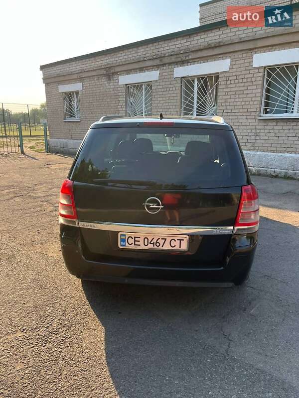 Минивэн Opel Zafira 2008 в Першотравенске