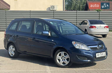 Минивэн Opel Zafira 2012 в 