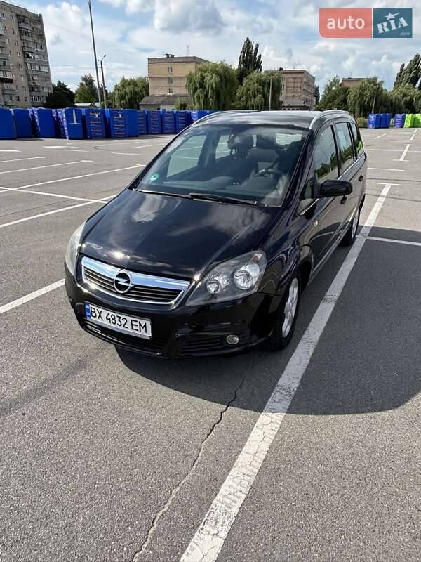 Минивэн Opel Zafira 2007 в Каменец-Подольском
