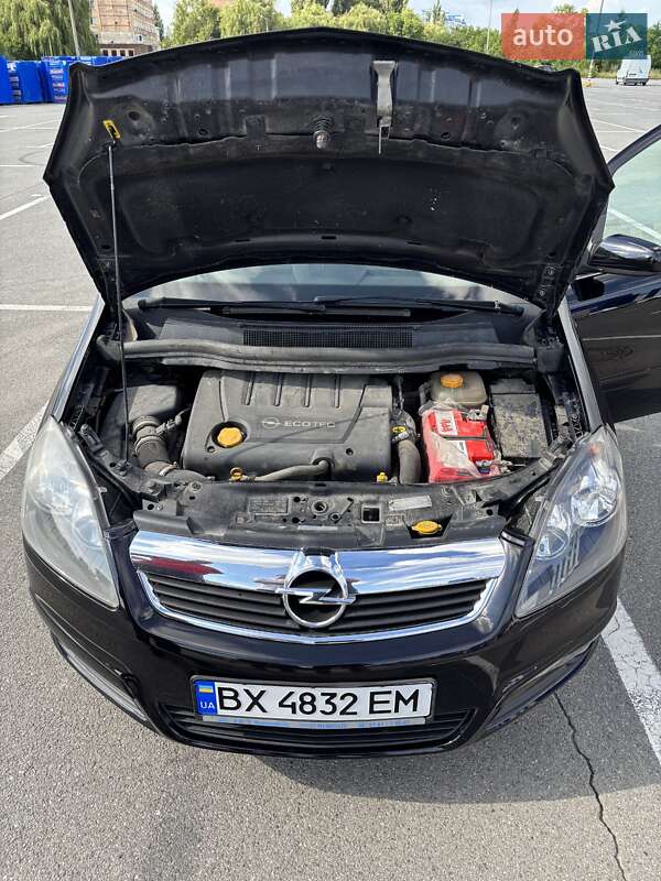 Минивэн Opel Zafira 2007 в Каменец-Подольском