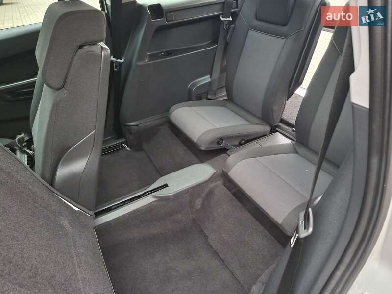 Минивэн Opel Zafira 2009 в Луцке