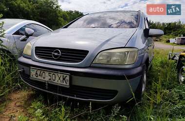 Минивэн Opel Zafira 2002 в Киеве