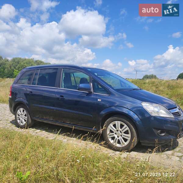 Минивэн Opel Zafira 2011 в Бердичеве