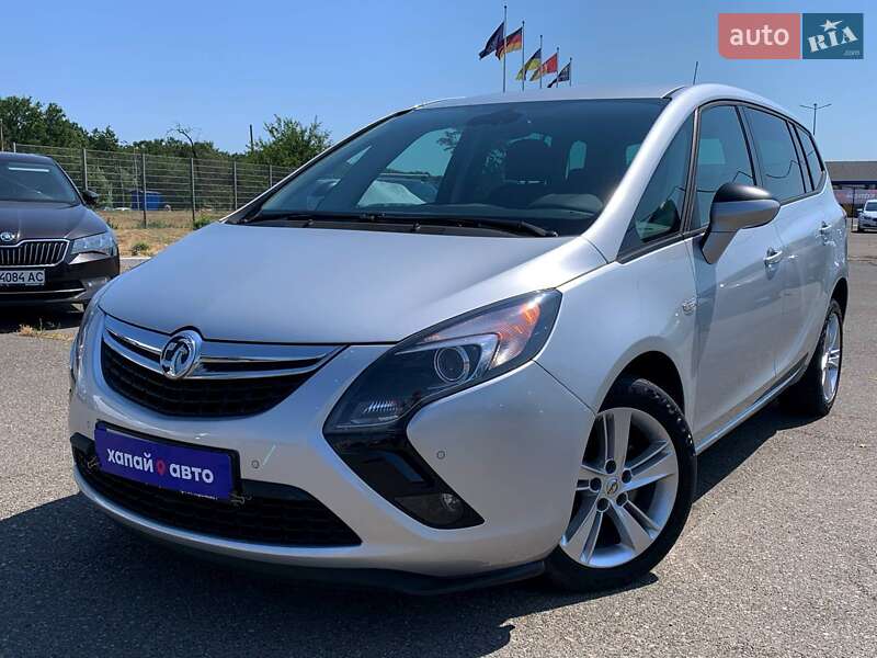 Opel Zafira 2015