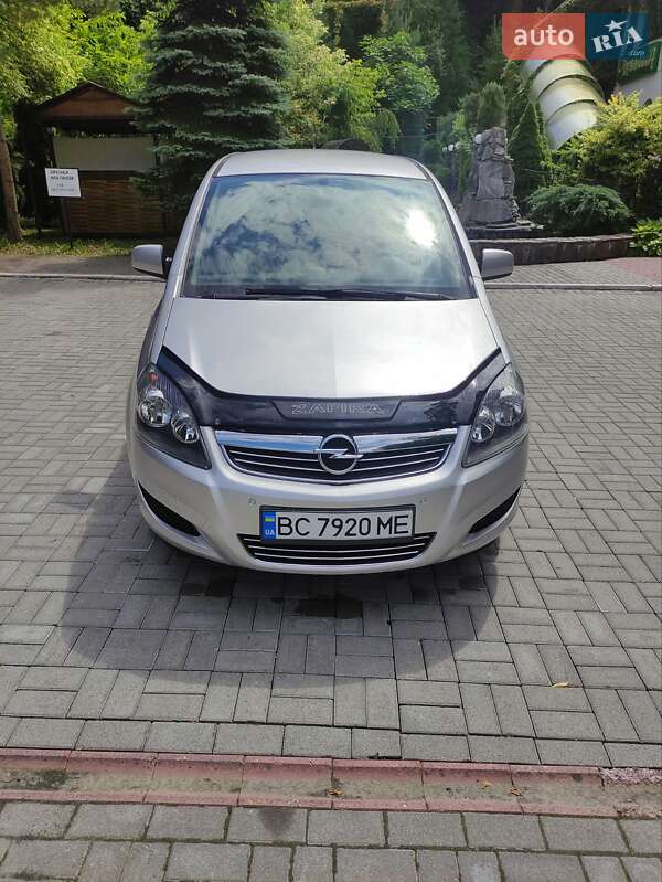 Opel Zafira 2011 Opel Zafira 2011
