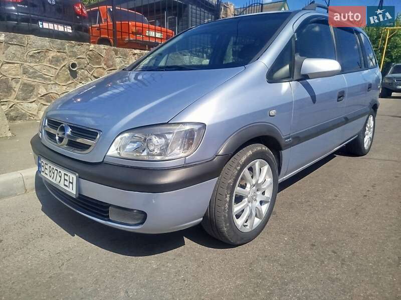 Opel Zafira 2001