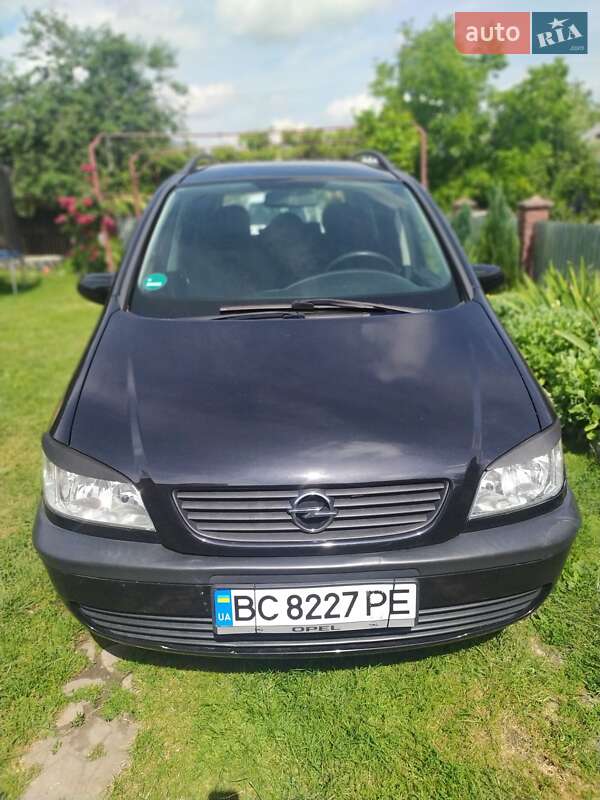 Opel Zafira 2005