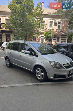 Минивэн Opel Zafira 2007 в Полтаве