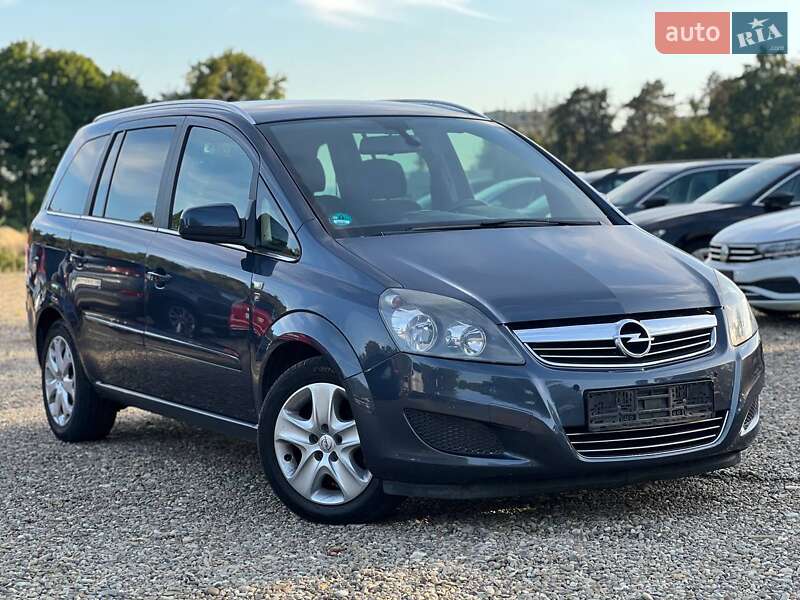 Opel Zafira 2010