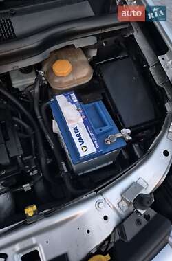 Минивэн Opel Zafira 2011 в 