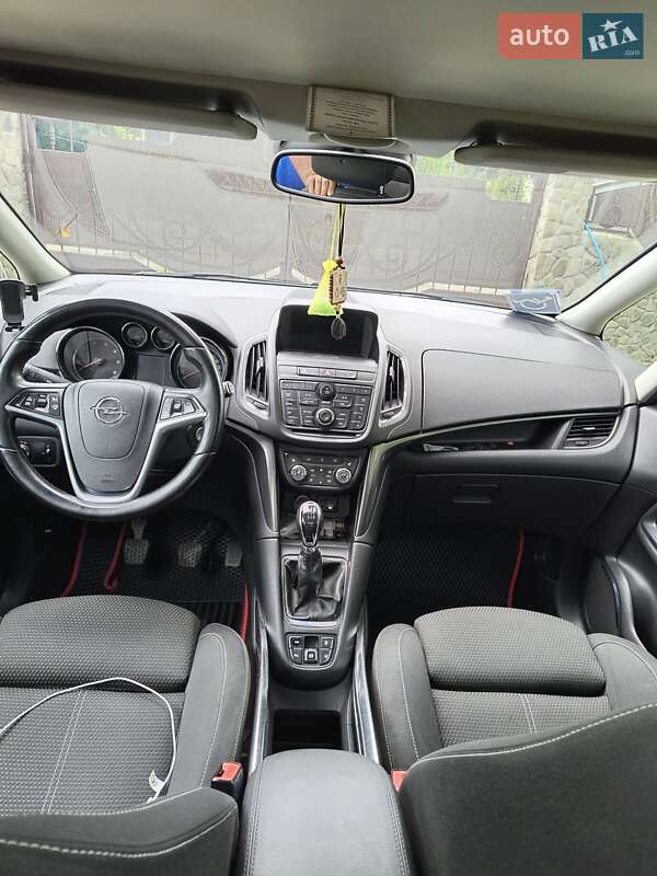 Мінівен Opel Zafira 2012 в Львові фото 28 Мінівен Opel Zafira 2012 в Львові