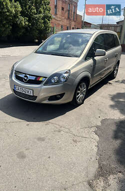 Минивэн Opel Zafira 2011 в Умани