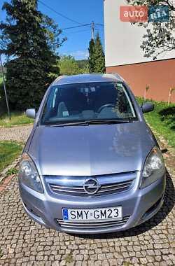 Минивэн Opel Zafira 2011 в Нетешине