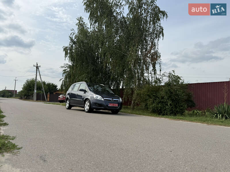 Мінівен Opel Zafira 2008 в Борисполі