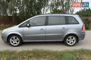Минивэн Opel Zafira 2008 в 