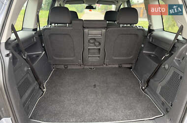 Минивэн Opel Zafira 2008 в 