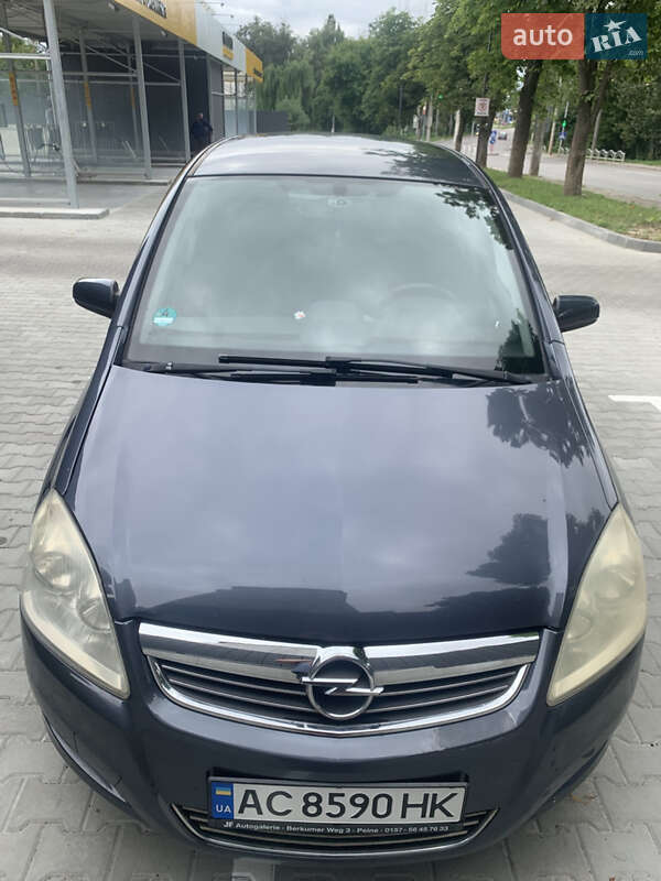 Opel Zafira 2008