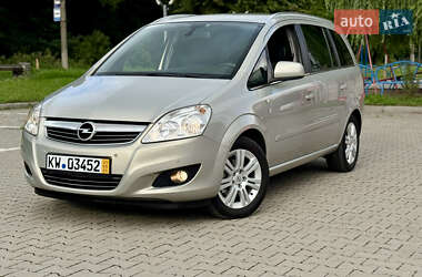 Мінівен Opel Zafira 2011 в Вінниці