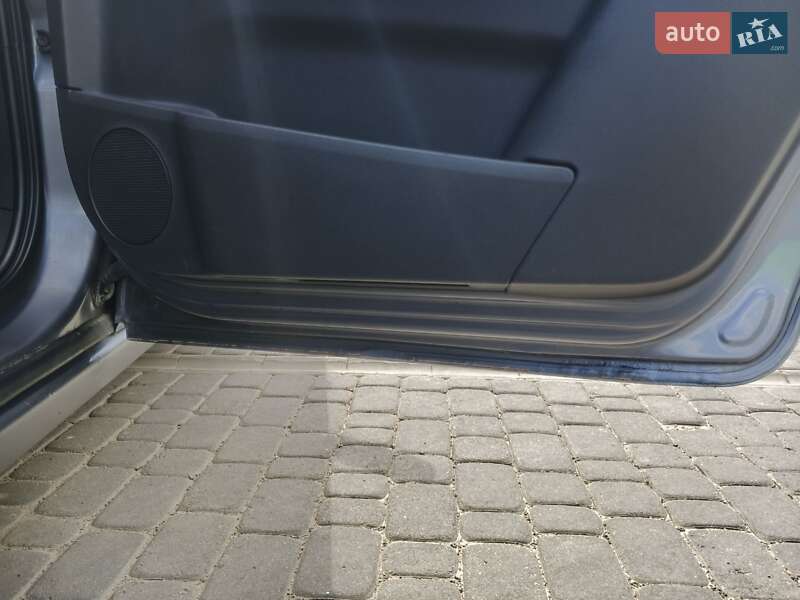 Минивэн Opel Zafira 2006 в Дрогобыче фото 14 Минивэн Opel Zafira 2006 в Дрогобыче