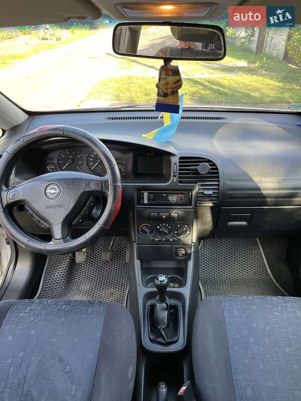 Минивэн Opel Zafira 2002 в Чернигове фото 6 Минивэн Opel Zafira 2002 в Чернигове