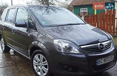 Мінівен Opel Zafira 2010 в Стрию