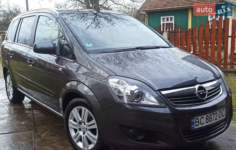 Opel Zafira 2010