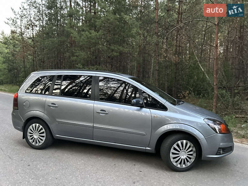 Opel Zafira 2008