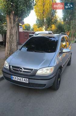 Минивэн Opel Zafira 2004 в Харькове