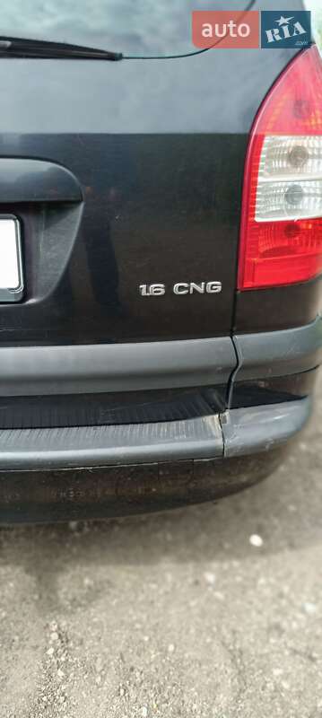 Мінівен Opel Zafira 2003 в Дніпрі