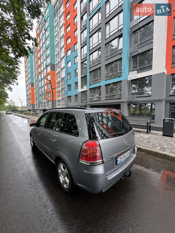 Мінівен Opel Zafira 2006 в Чернігові