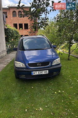 Минивэн Opel Zafira 2002 в Коломые