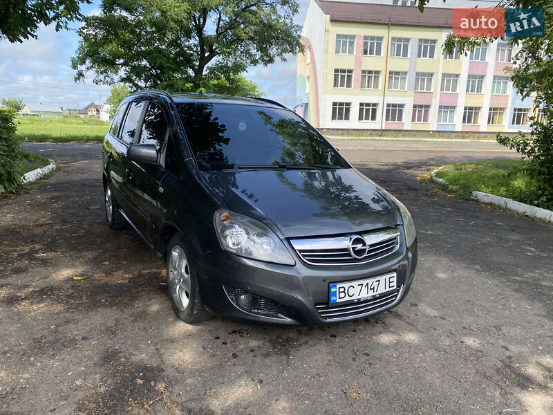 Микровэн Opel Zafira 2012 в Львове фото 2 Микровэн Opel Zafira 2012 в Львове
